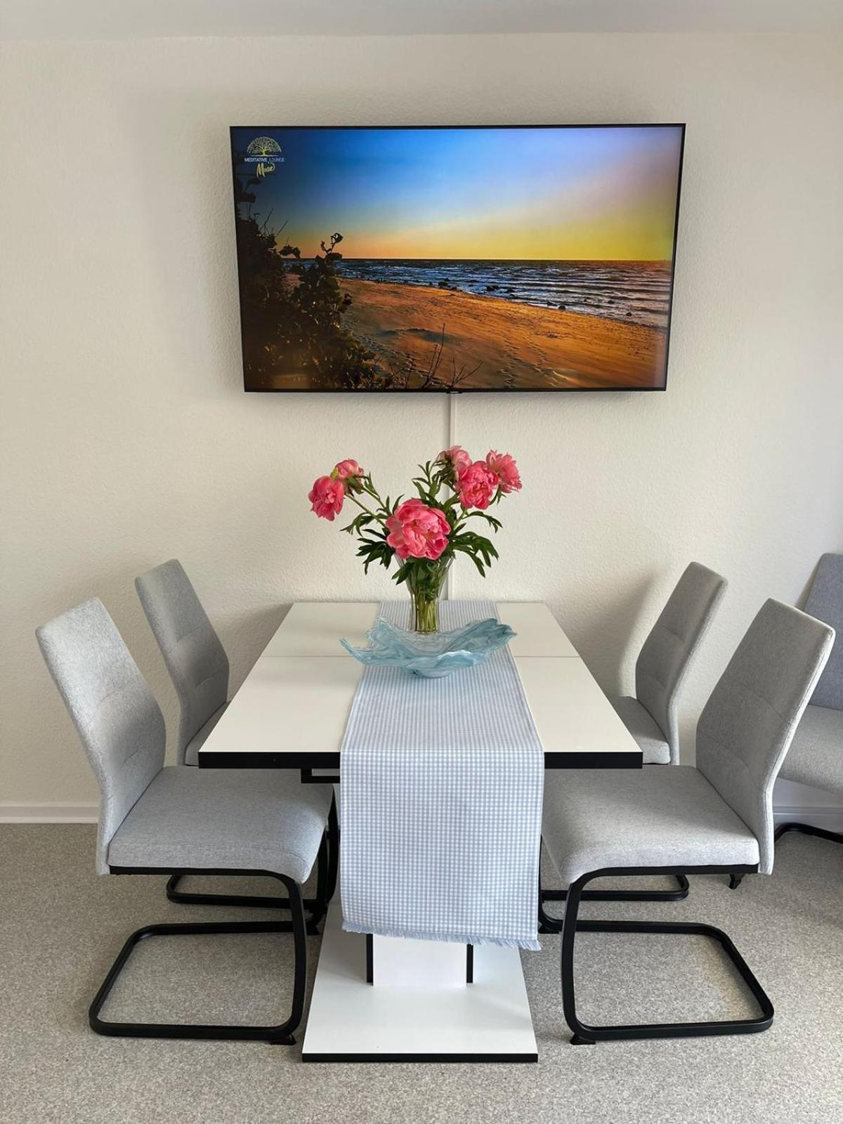Ferienwohnung Strandoase Inklusive Terrasse Und Parkplatz - Sonnenseite Scharbeutz Εξωτερικό φωτογραφία